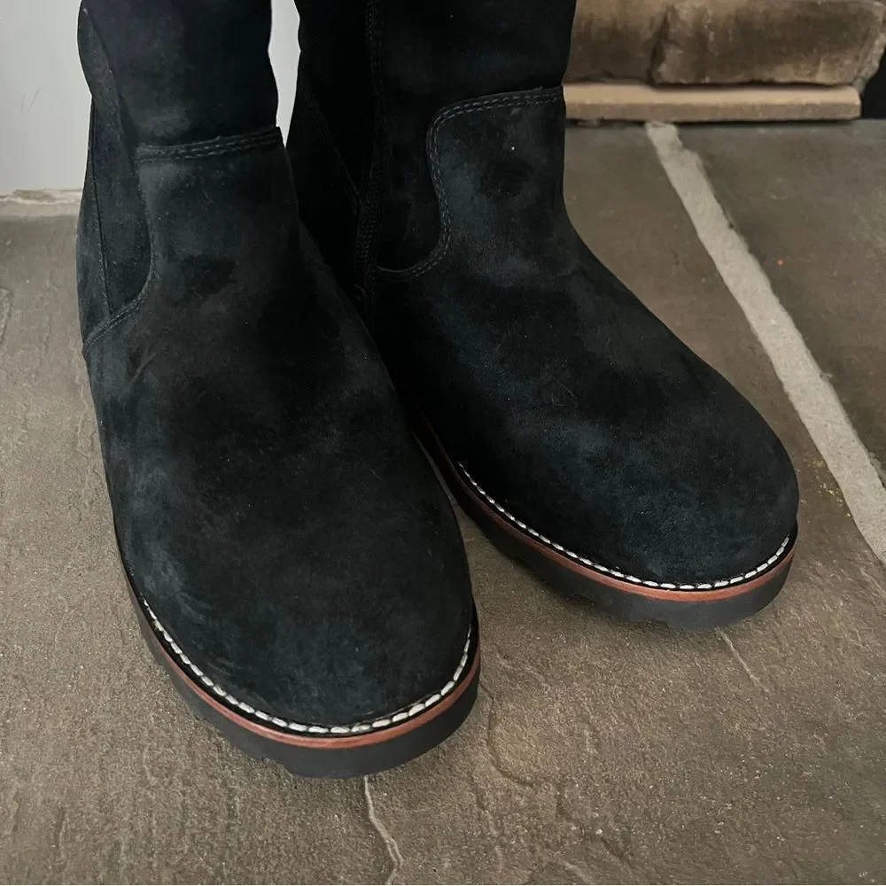 UGG Etta Womens Boots Black 8 Leather Sheepskin Winter Waterproof Suede